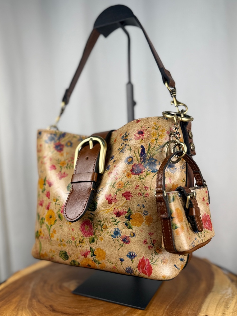 Patricia Nash Irving Bucket Bag Prairie Rose Floral Leather Crossbody NWOT